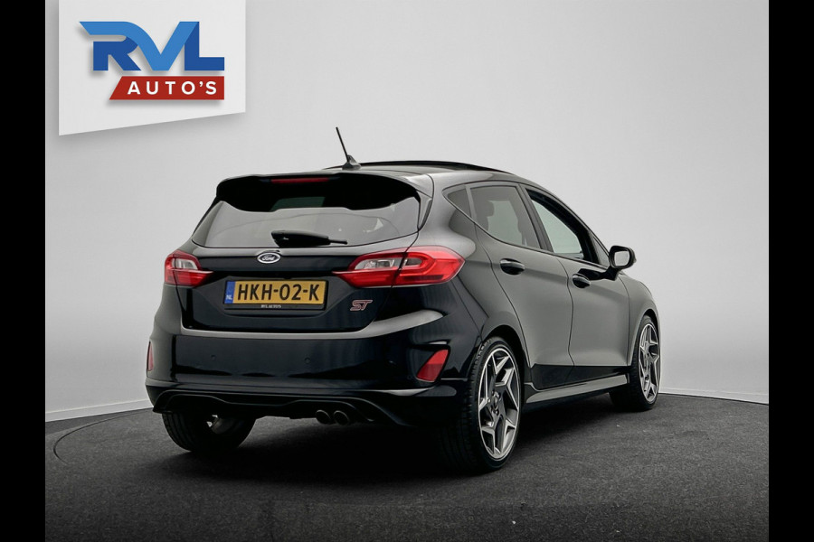 Ford Fiesta 1.5 EcoBoost ST-3 200 PK Performance | Panoramadak | B&O | Recaro | Carplay | Camera | Stoel/Stuur Verwarming |