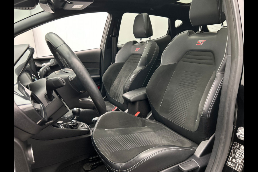 Ford Fiesta 1.5 EcoBoost ST-3 200 PK Performance | Panoramadak | B&O | Recaro | Carplay | Camera | Stoel/Stuur Verwarming |