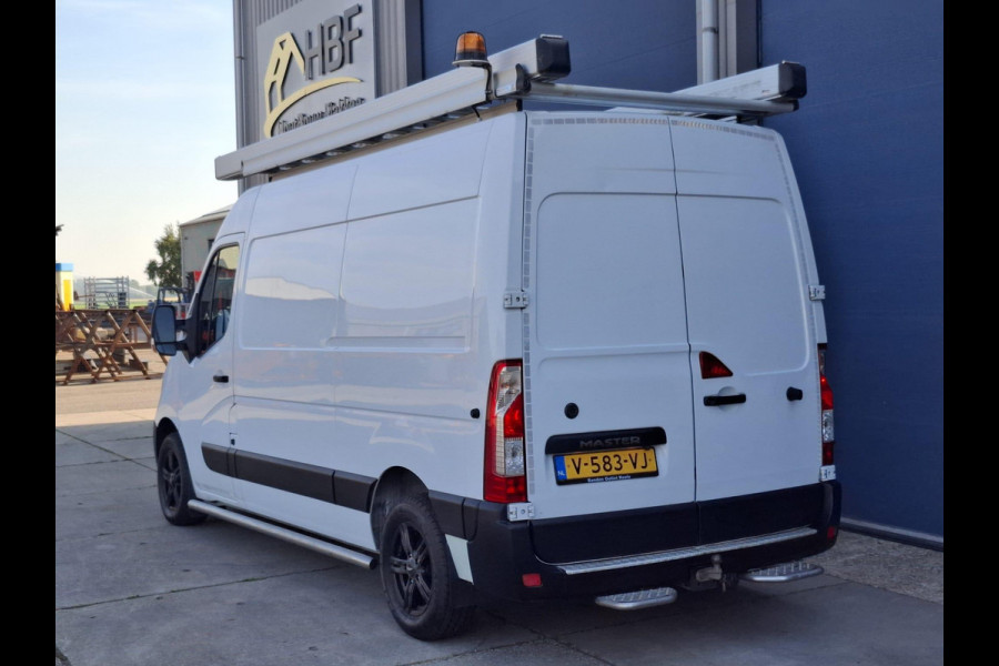 Renault Master T35 2.3 dCi L2H2 AIRCO / CRUISE CONTROLE / IMPERIAL / TREKHAAK / EURO 6