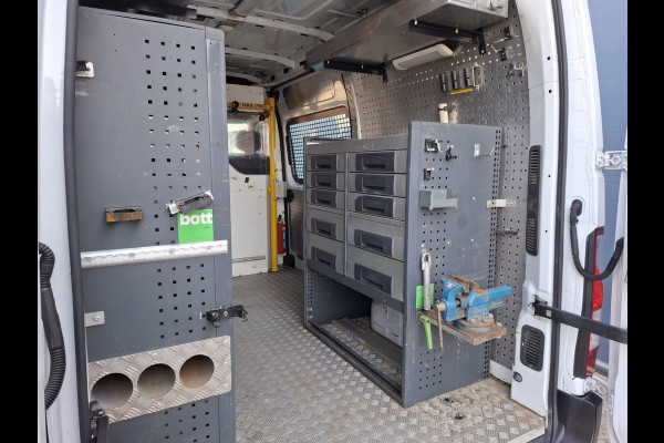 Renault Master T35 2.3 dCi L2H2 AIRCO / CRUISE CONTROLE / IMPERIAL / TREKHAAK / EURO 6