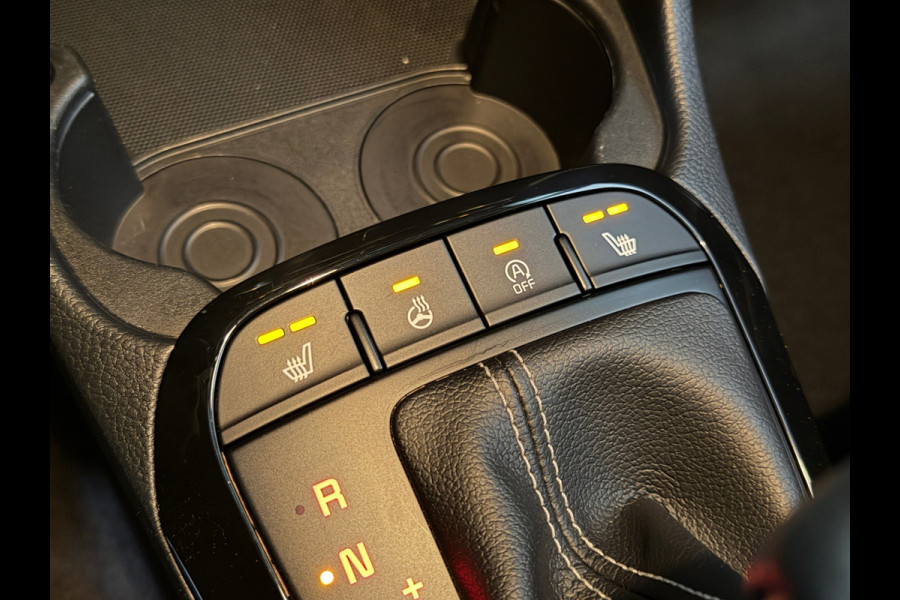 Kia Picanto 1.0 DPi Dream Team Edition | Automaat | Camera | Navi | Stoelverwarming | Stuurverwarming