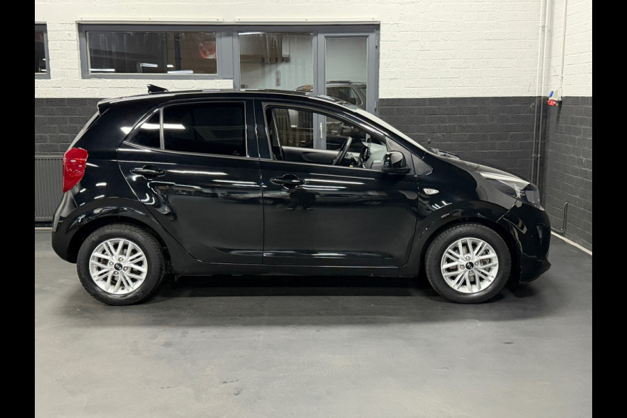 Kia Picanto 1.0 DPi Dream Team Edition | Automaat | Camera | Navi | Stoelverwarming | Stuurverwarming
