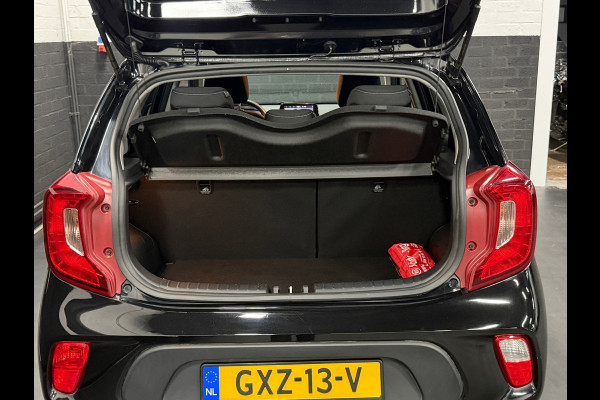 Kia Picanto 1.0 DPi Dream Team Edition | Automaat | Camera | Navi | Stoelverwarming | Stuurverwarming