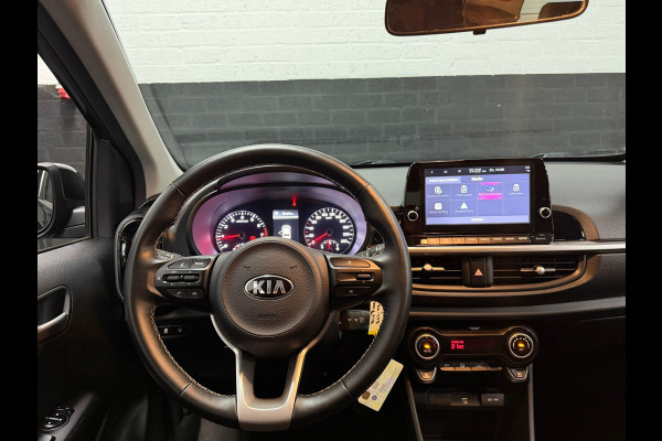 Kia Picanto 1.0 DPi Dream Team Edition | Automaat | Camera | Navi | Stoelverwarming | Stuurverwarming