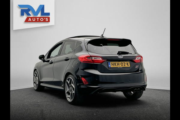 Ford Fiesta 1.5 EcoBoost ST-3 200 PK Performance | Panoramadak | B&O | Recaro | Carplay | Camera | Stoel/Stuur Verwarming |