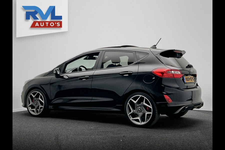 Ford Fiesta 1.5 EcoBoost ST-3 200 PK Performance | Panoramadak | B&O | Recaro | Carplay | Camera | Stoel/Stuur Verwarming |