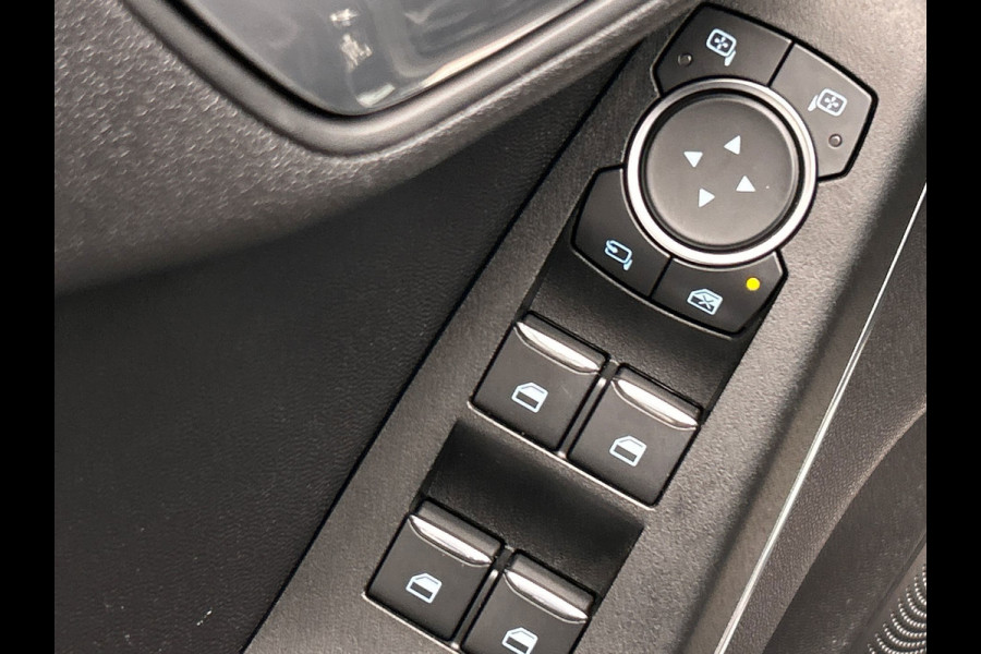 Ford Fiesta 1.5 EcoBoost ST-3 200 PK Performance | Panoramadak | B&O | Recaro | Carplay | Camera | Stoel/Stuur Verwarming |