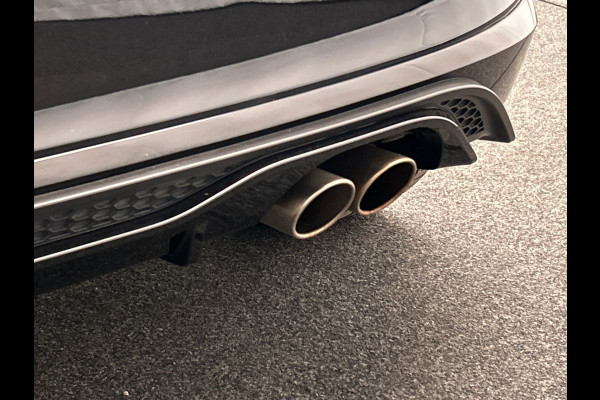 Ford Fiesta 1.5 EcoBoost ST-3 200 PK Performance | Panoramadak | B&O | Recaro | Carplay | Camera | Stoel/Stuur Verwarming |
