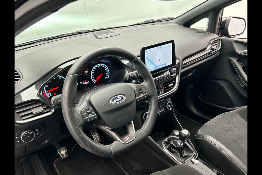 Ford Fiesta 1.5 EcoBoost ST-3 200 PK Performance | Panoramadak | B&O | Recaro | Carplay | Camera | Stoel/Stuur Verwarming |