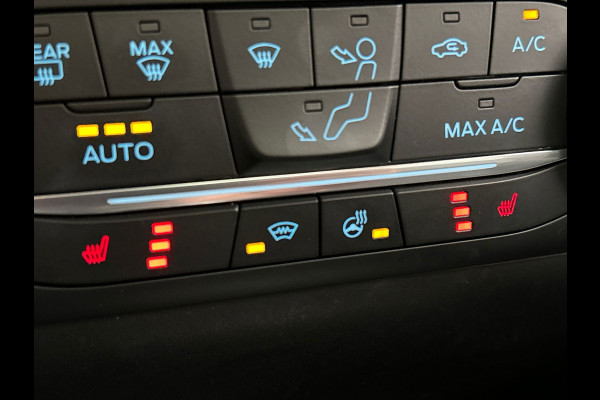 Ford Fiesta 1.5 EcoBoost ST-3 200 PK Performance | Panoramadak | B&O | Recaro | Carplay | Camera | Stoel/Stuur Verwarming |
