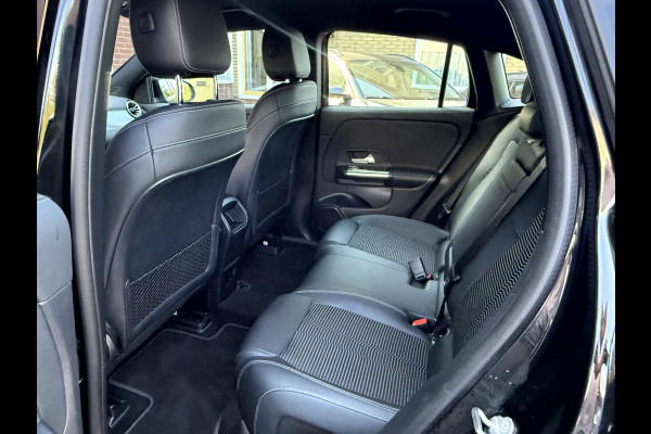 Mercedes-Benz EQA 250 Bns Solution Luxury 67 kWh SOH 94%, Camera, App Connect