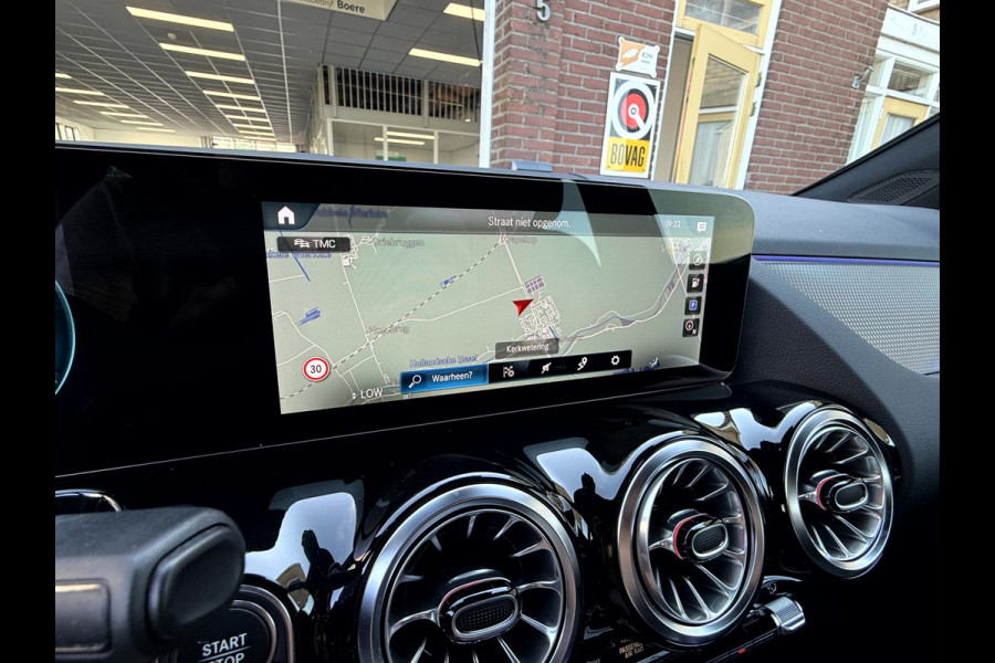 Mercedes-Benz EQA 250 Bns Solution Luxury 67 kWh SOH 94%, Camera, App Connect