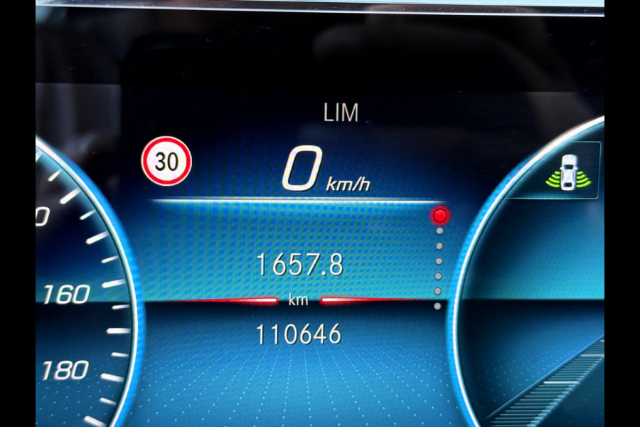 Mercedes-Benz EQA 250 Bns Solution Luxury 67 kWh SOH 94%, Camera, App Connect