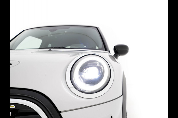 MINI Electric MINI Yours 33 kWh [3-Fase-11kW] {SoH-95%} (INCL-BTW) Aut. *HEATPUMP | LEATHER | HARMAN/KARDON | DIGI-COCKPIT | HEAD-UP | FULL-LED | NAVI-FULLMAP | HEATED-SPORTSEATS | DAB | CRUISE | KEYLESS | AMBIENTLIGHT | PRIVACY-GLASS | 17"ALU*