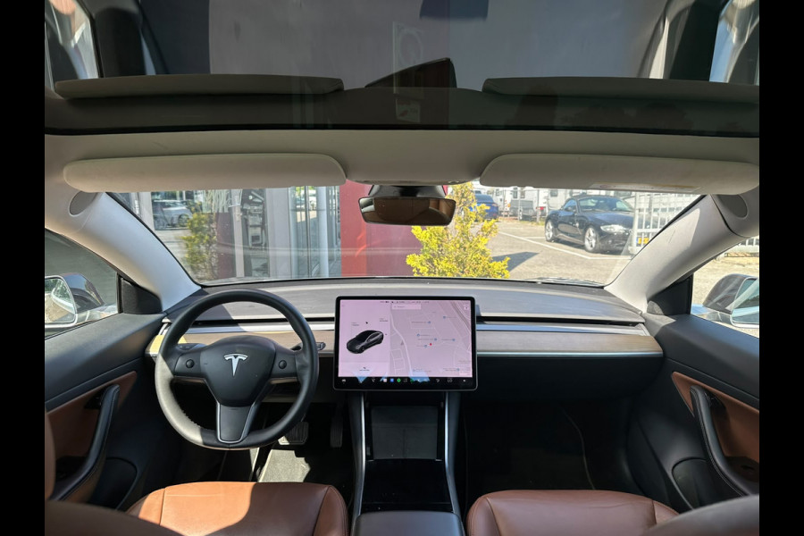 Tesla Model 3 Standard RWD Plus | Trekhaak | Tabacco Leder