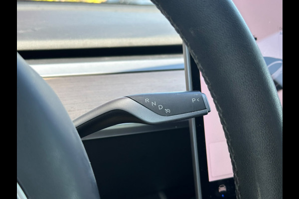 Tesla Model 3 Standard RWD Plus | Trekhaak | Tabacco Leder