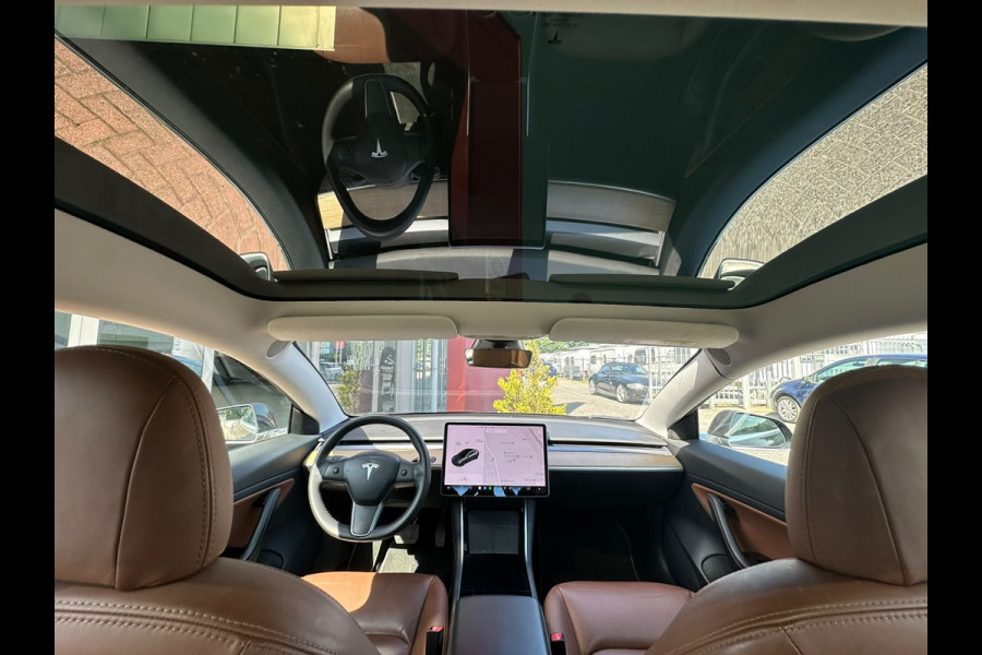 Tesla Model 3 Standard RWD Plus | Trekhaak | Tabacco Leder