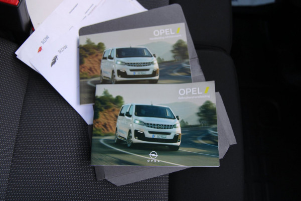 Opel Vivaro 2.0 CDTI L2H1 Innovation / Trekhaak / App connect / Camera / Glas rondom