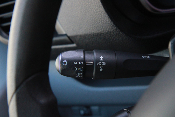 Opel Vivaro 2.0 CDTI L2H1 Innovation / Trekhaak / App connect / Camera / Glas rondom