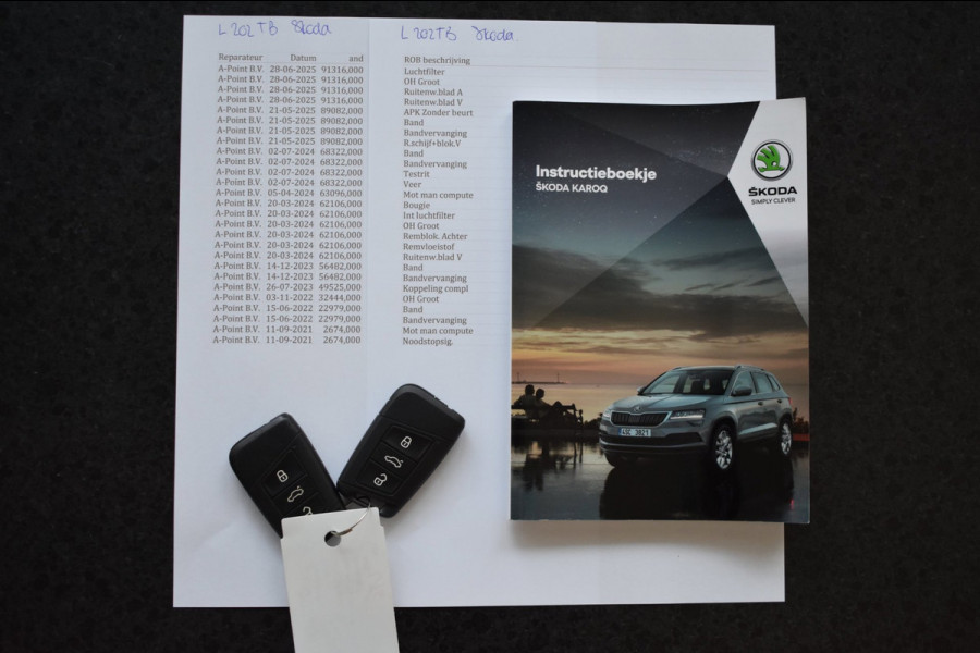 Škoda Karoq 1.5 TSI ACT Sportline | TREKHAAK | ADAPTIEVE CRUISE CONTROLE | CAMERA | NAP | STOELVERWARMING | CANTON