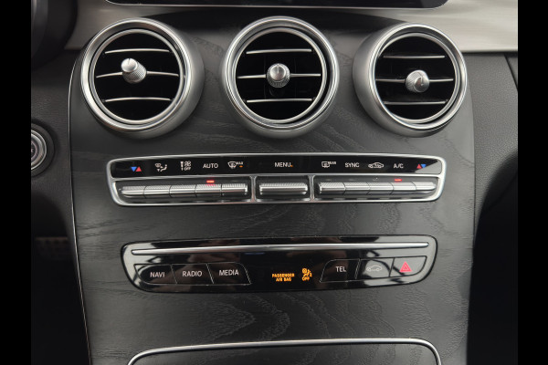 Mercedes-Benz C-Klasse Cabrio 200 AMG Line (INCL-BTW) Aut. *LEATHER-MICROFIBRE | FULL-LED | HEATED-SPORTSEATS | KEYLESS | AIRSCARF | NAVI-FULLMAP | DAB | CAMERA | AMBIENTLIGHT | AIRCAP | ECC | PDC | CRUISE | DRAFT-STOP | 18''ALU
