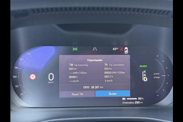 Volvo XC40 Recharge Core 70 kWh SOH 94% VAN: 32.900,- VOOR: 30.877,- UW WKVOORDEEL: 2.023,-