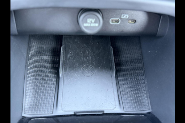 Volvo XC40 Recharge Core 70 kWh SOH 94% VAN: 32.900,- VOOR: 30.877,- UW WKVOORDEEL: 2.023,-