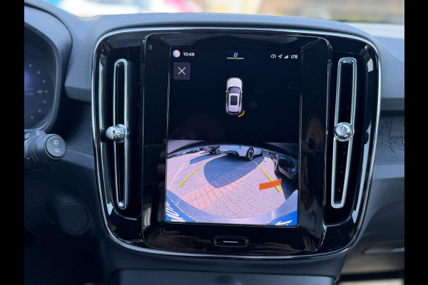 Volvo XC40 Recharge Core 70 kWh SOH 94% VAN: 32.900,- VOOR: 30.877,- UW WKVOORDEEL: 2.023,-