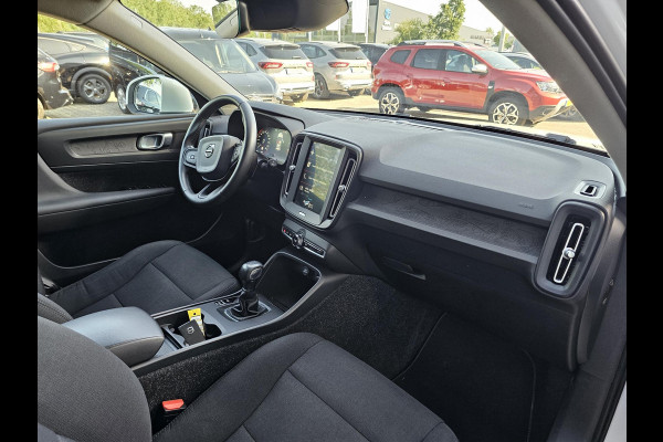 Volvo XC40 1.5 T3 Zeer netjes | Perfect onderhouden | Virtual cockpit | LED | Camera | Adaptive cruise control etc.
