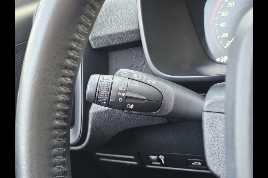 Volvo XC40 1.5 T3 Zeer netjes | Perfect onderhouden | Virtual cockpit | LED | Camera | Adaptive cruise control etc.