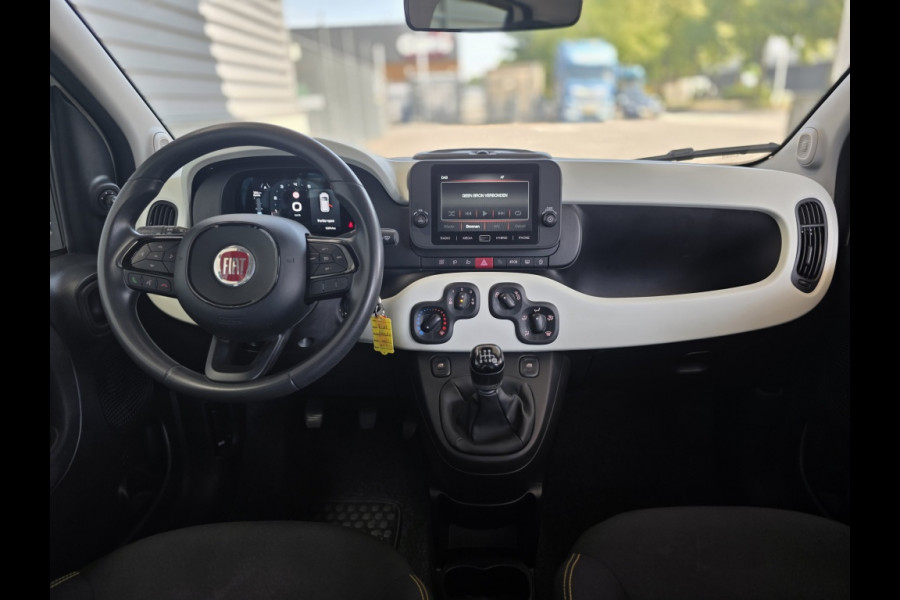 Fiat Panda Hybrid Pandina | Digitaal dashboard | Apple carpl / Andr. auto |