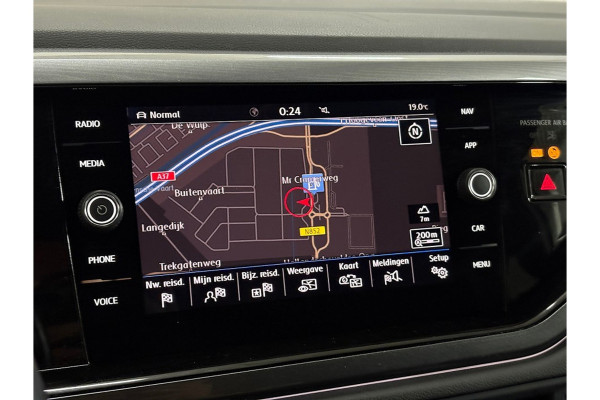 Volkswagen Polo 1.0 TSI Highline Business R - Automaat - Virt.Cockpit - Navi - Beats - Org.NL