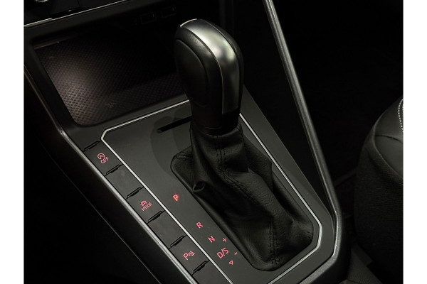 Volkswagen Polo 1.0 TSI Highline Business R - Automaat - Virt.Cockpit - Navi - Beats - Org.NL