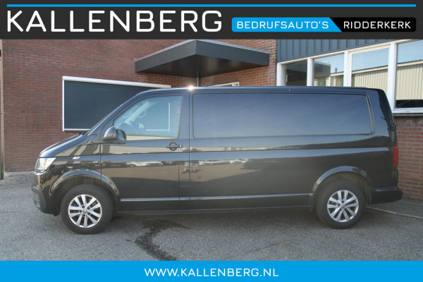 Volkswagen Transporter 2.0 TDI L2H1 / Automaat / Multi stuur / App connect / Verwarmde voorruit