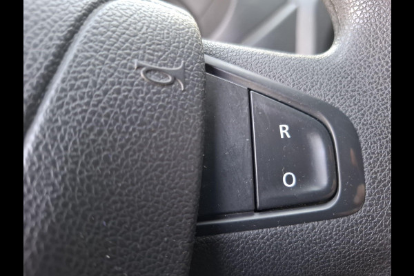 Renault Master T35 2.3 dCi L2H2 AIRCO / CRUISE CONTROLE / IMPERIAL / TREKHAAK / EURO 6