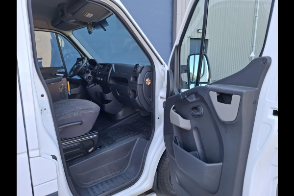 Renault Master T35 2.3 dCi L2H2 AIRCO / CRUISE CONTROLE / IMPERIAL / TREKHAAK / EURO 6