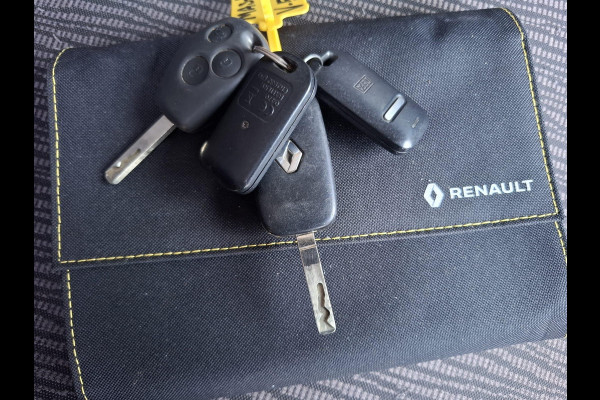 Renault Master T35 2.3 dCi L2H2 AIRCO / CRUISE CONTROLE / IMPERIAL / TREKHAAK / EURO 6