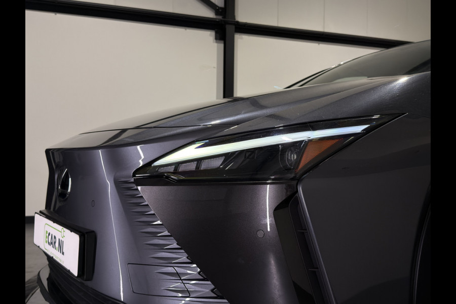 Lexus RZ 450e Executive Line 71 kWh | Leder interieur | Stoelen gekoeld & verwarmd | LMV 20" | Soh (batterijcheck) Waarde 98,1 %