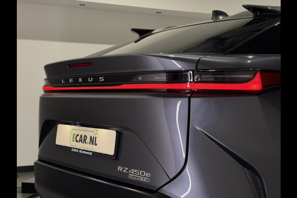 Lexus RZ 450e Executive Line 71 kWh | Leder interieur | Stoelen gekoeld & verwarmd | LMV 20" | Soh (batterijcheck) Waarde 98,1 %