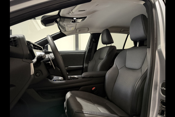 Lexus RZ 450e Executive Line 71 kWh | Leder interieur | Stoelen gekoeld & verwarmd | LMV 20" | Soh (batterijcheck) Waarde 98,1 %
