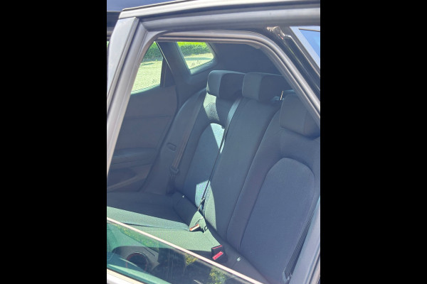 Seat Arona 1.0 EcoTSI FR Business Connect | Carplay/Android, Camera, Stoelverw., Navi, Cruise, Climate |