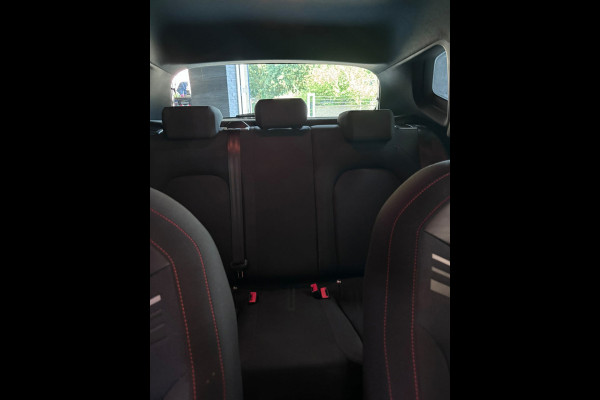 Seat Arona 1.0 EcoTSI FR Business Connect | Carplay/Android, Camera, Stoelverw., Navi, Cruise, Climate |
