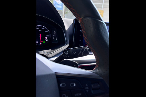 Seat Arona 1.0 EcoTSI FR Business Connect | Carplay/Android, Camera, Stoelverw., Navi, Cruise, Climate |