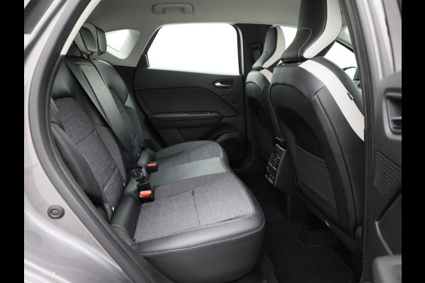 Renault Captur 1.3 TCe 140 Intens | Trekhaak | Camera | Allseason banden | Prijs Rijklaar!!