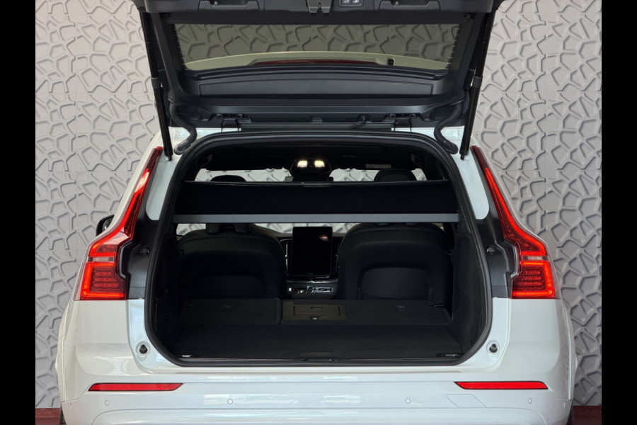 Volvo XC60 2.0 T8 456PK AWD ULTRA BLACK EDITION STOEL/STUUR.VER. 22''LMV PANO HEADUP HARMAN KARDON