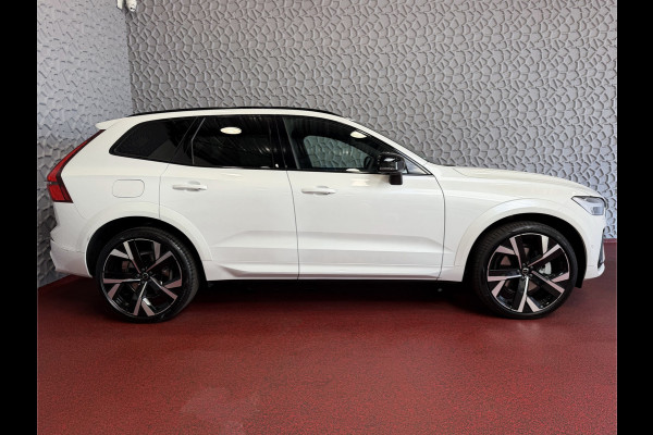 Volvo XC60 2.0 T8 456PK AWD ULTRA BLACK EDITION STOEL/STUUR.VER. 22''LMV PANO HEADUP HARMAN KARDON