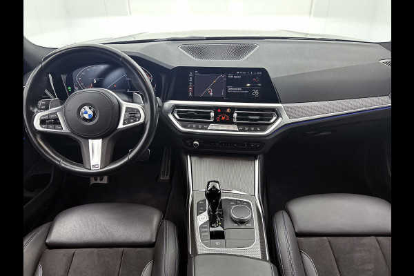 BMW 3-serie 320i High Executive M-pakket Performance(Dealer OndH, Camera, Carplay, StoelV, Navi Prof, Etc)