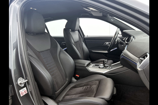 BMW 3-serie 320i High Executive M-pakket Performance(Dealer OndH, Camera, Carplay, StoelV, Navi Prof, Etc)