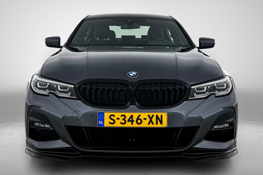 BMW 3-serie 320i High Executive M-pakket Performance(Dealer OndH, Camera, Carplay, StoelV, Navi Prof, Etc)