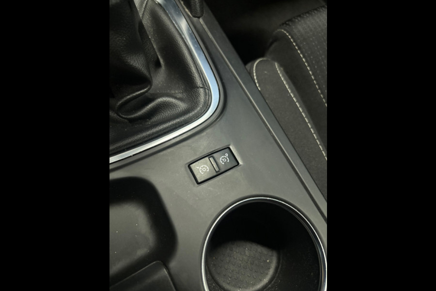 Renault Mégane 1.2 TCe Limited Navi | Clima | Cruise | PDC | Trekhaak